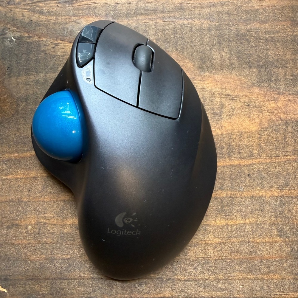 Logitech M570 Wireless Trackball Mouse Gray Blue Ergonomic No Dongle UNTESTED
